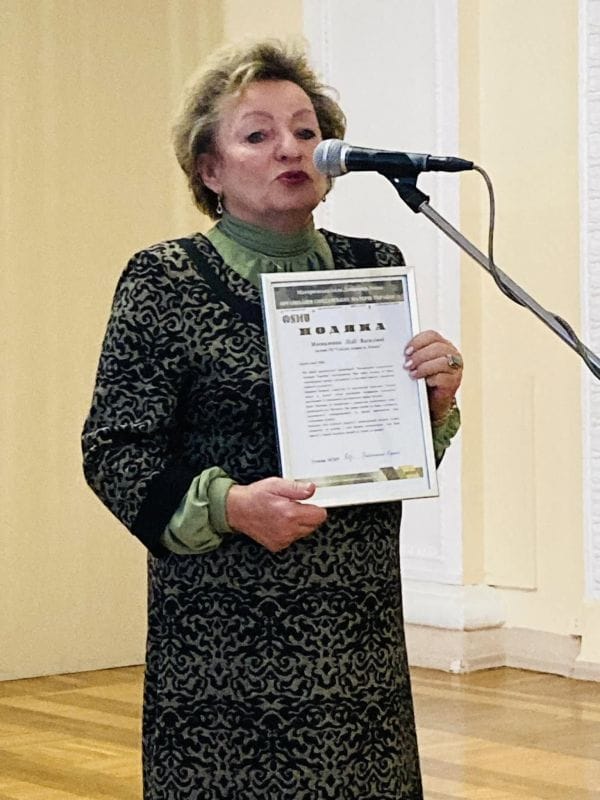 Уклін тобі, солдатська мати!