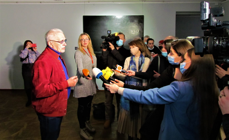 «Ніч… Відбиток часу» Анатолія Криволапа