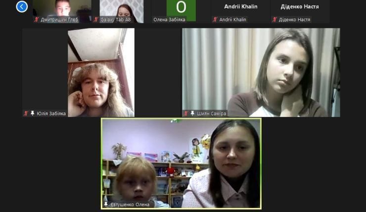 в ефірі спілкуємося з молодою талановитою дитячою письменницею