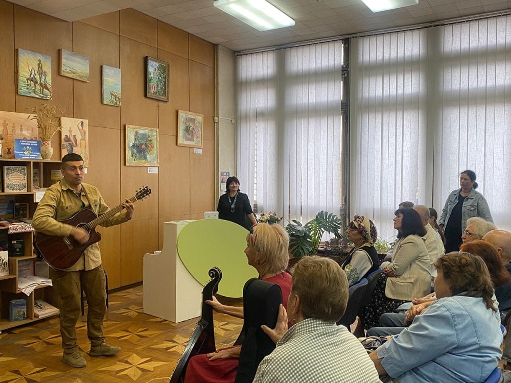 Пісенно-поетична зустріч «Нація нескорених: від козацтва до сьогодення»