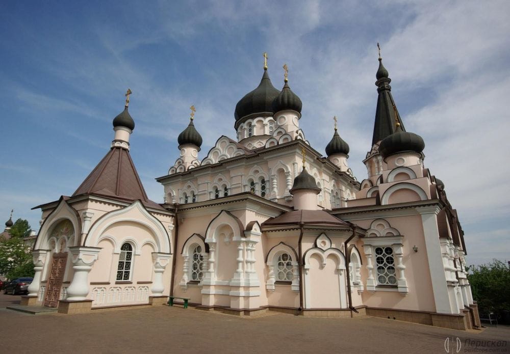 Покровська церква.