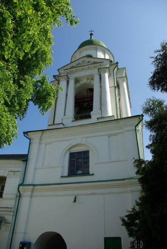 дзвіниця монастиря