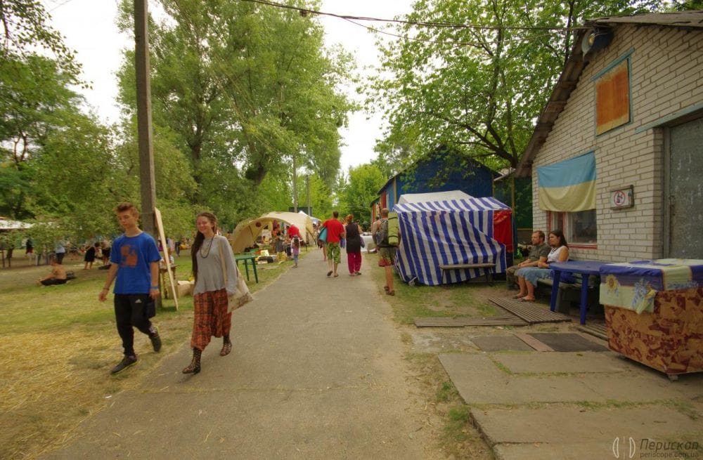Йоги, виявляються також патріоти, дуже приємно.