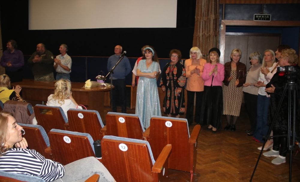 Велика кінопрем’єра від Юлії Сак