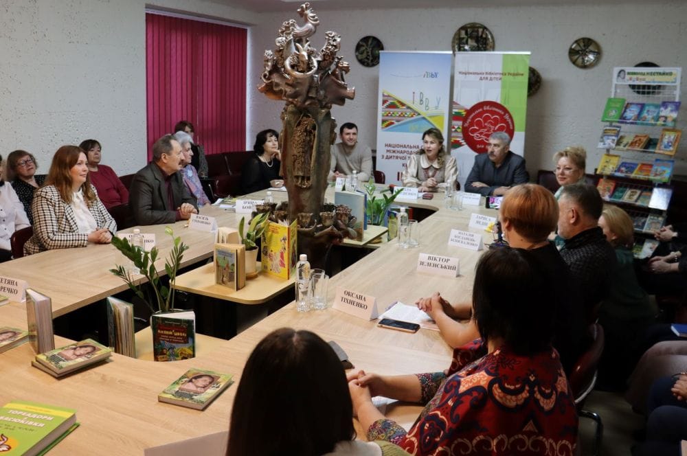Всеволод  Нестайко у медіа. Круглий стіл