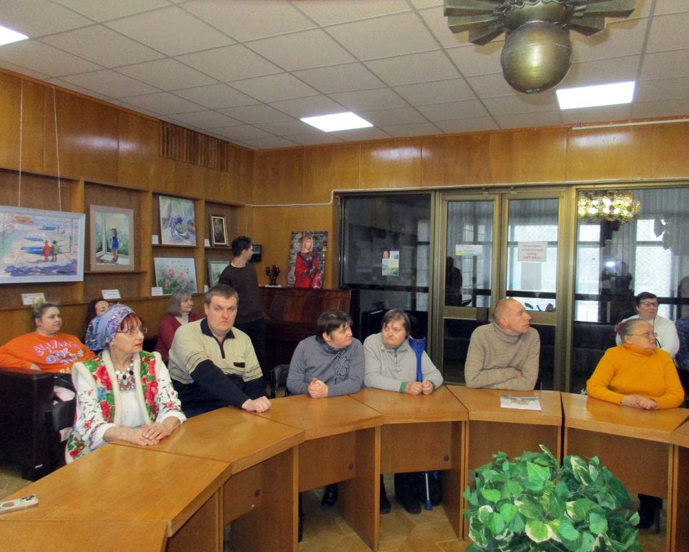 Презентація персональної виставки живопису Світлани Леонтьєвої «Мріяти. Любити. Жити». Гості виставки