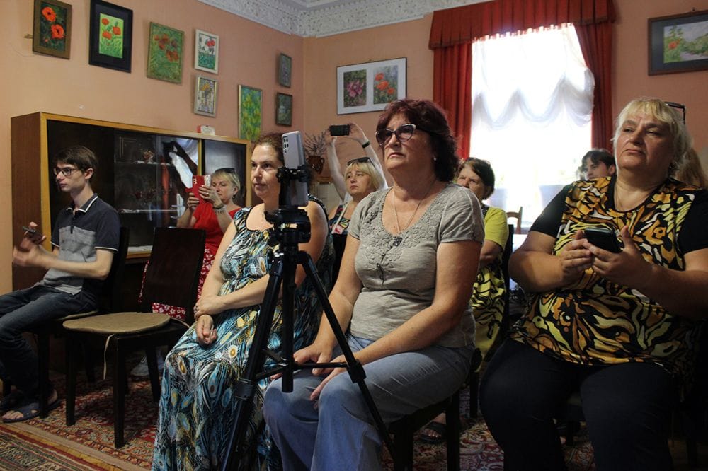 Музичний букет в саду «троянд і винограду»