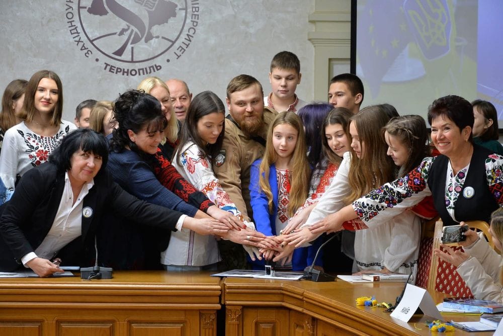 XV Всеукраїнський дитячий форум «Формула успіху правової держави очима дітей»