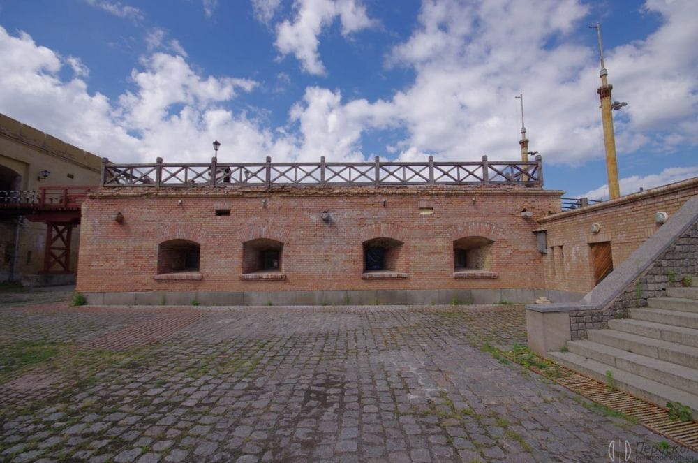 Міст з караулом.