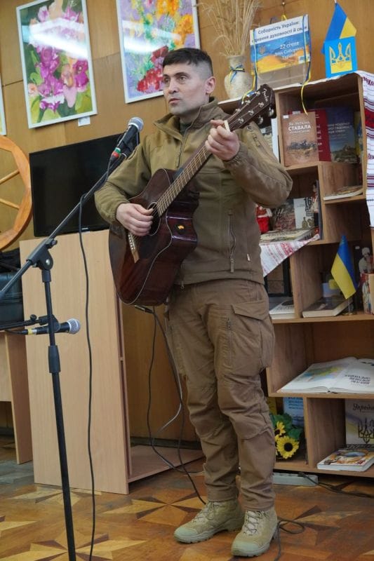 Літературно-музичний перформанс «Україна – назавжди!»