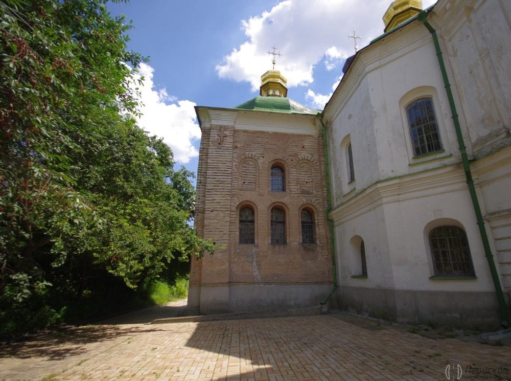 Ця церква була побудована в домонгольський період