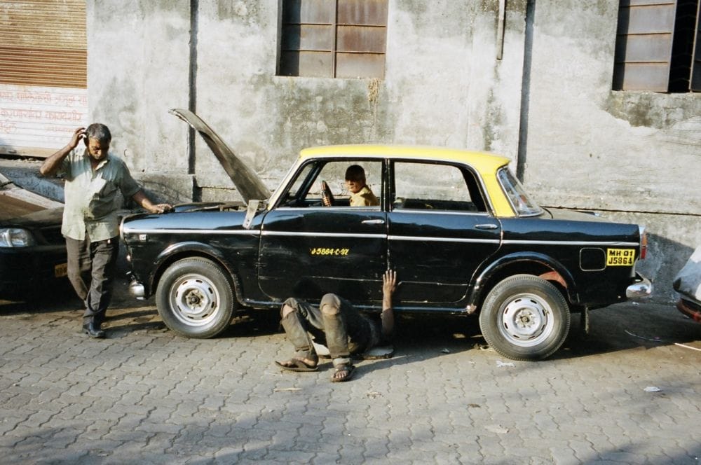 1. Відсутність різких рухів