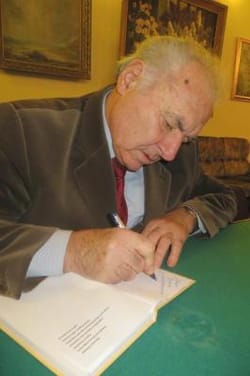 Презентація книжки, біографічної повісті «Страждати, терпіти, любити…»