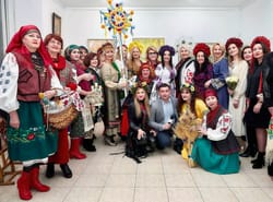 Фотопроєкт «Хустка Перемоги»