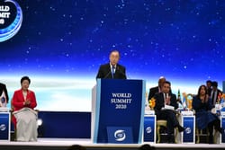 Світовий Саміт 2020. Пан Гі Мун: «Мир не досягти силами однієї країни»