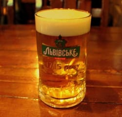 Шкідливість пива: алкогольна пастка для молоді