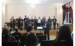 Музична подорож крізь епохи та континенти: концерт юних віртуозів у Харкові