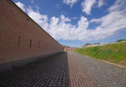 Київська фортеця. Косий капонір. Фотоподорож