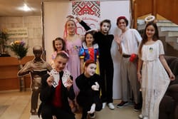 Казкова переберія у Національній бібліотеці України для дітей: свято світла, добра й дитячих мрій