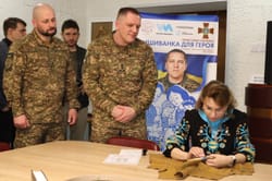 Вишиванка для Героя, який сповідує людиноцентризм  та перетворює виклики на перемоги