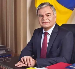 Василь Кремень