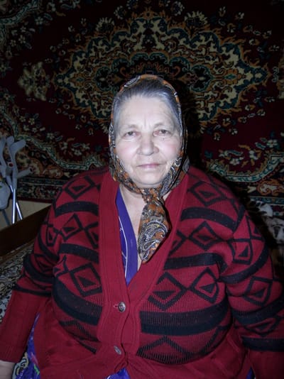Майстриня вишивки  Віра Григорівна