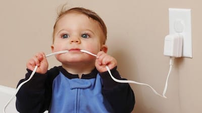 Основи захисту дітей у будинку