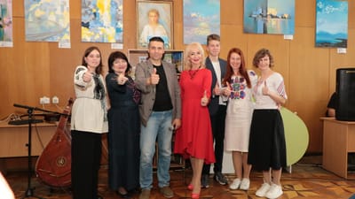 Літературно-музична програма  «Світанкове коло»