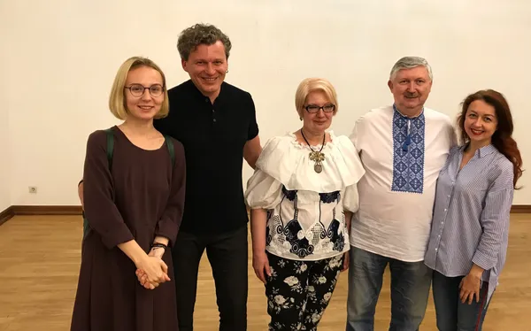 Дорогою ангелів: у пошуках світла