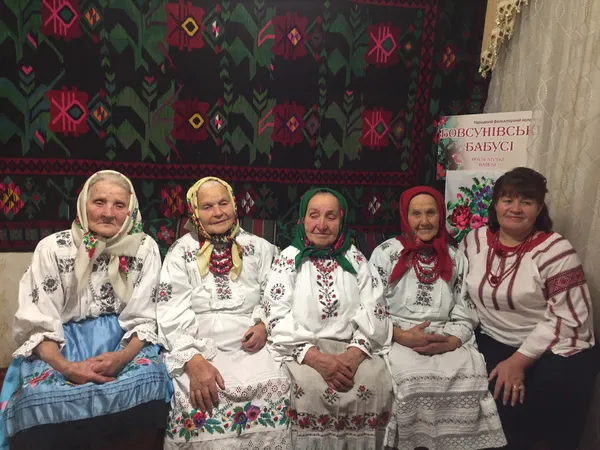 Бовсунівські бабусі: Звуки і кольори українського фольклору