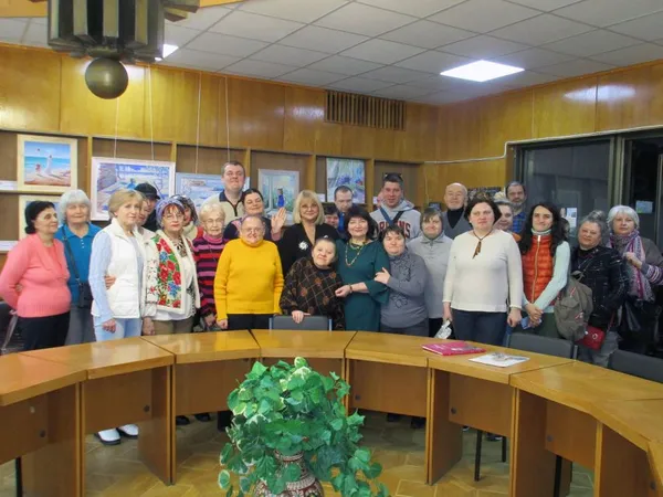 Презентація персональної  виставки живопису Світлани Леонтьєвої «Мріяти. Любити. Жити»