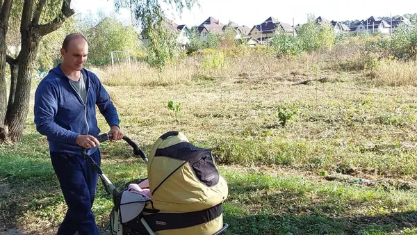 Дитячий сон на свіжому повітрі