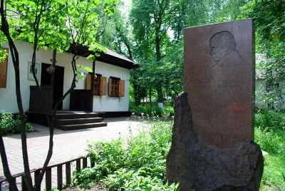 Київськими стежинами Тараса Шевченка