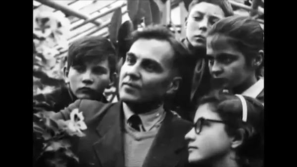 Василь Сухомлинський про зв'язок матеріального і духовного