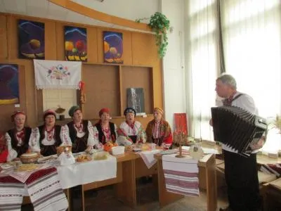 Театралізоване фольклорне дійство: «Масляна седмиця кличе веселиться»