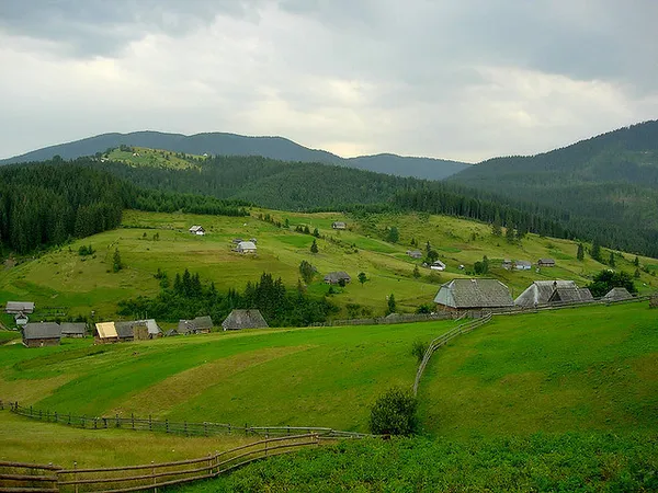 Я народилася в Україні