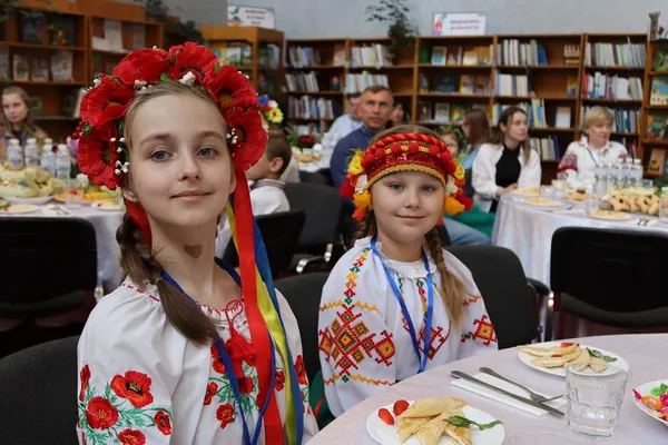 Дитячий бібліотечний молитовний сніданок «Світло молитви єднає»