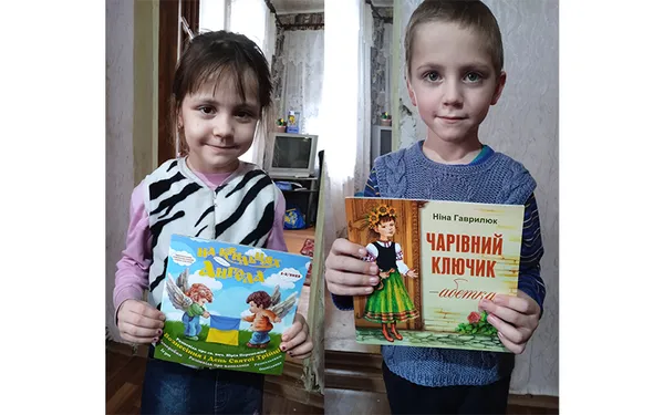 Журнали «На крильцях Ангола» і «Чарівний ключик»